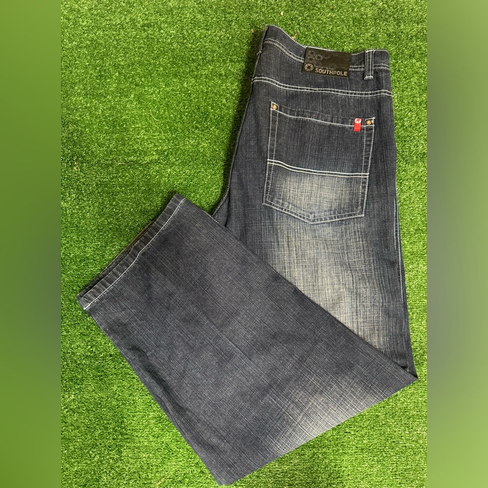 red tab wide leg south pole jeans THERE DARK BLUE PAIR LIGHTING IS WEIRD sz 42